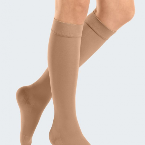 Дуомед Смут компресивни чорапи до колено CCL1 (18-21 mmhg) и CCL2 (23-32 mmhg)