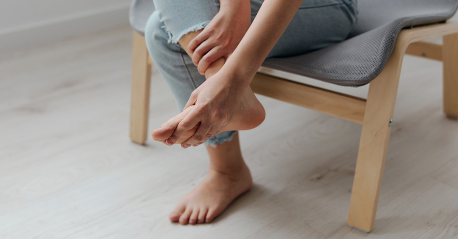 Тромбоза, проширени вени и болни нозе – дали компресивните чорапи помагаат?